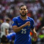 Rayan Cherki prêt à rejoindre Manchester City : accord imminent