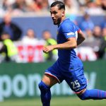 Rayan Cherki proche de rejoindre Manchester City, transfert en vue