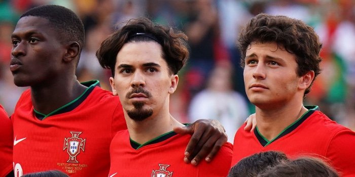 Roberto Martinez loue Vitinha et Nuno Mendes pour leur saison exceptionnelle