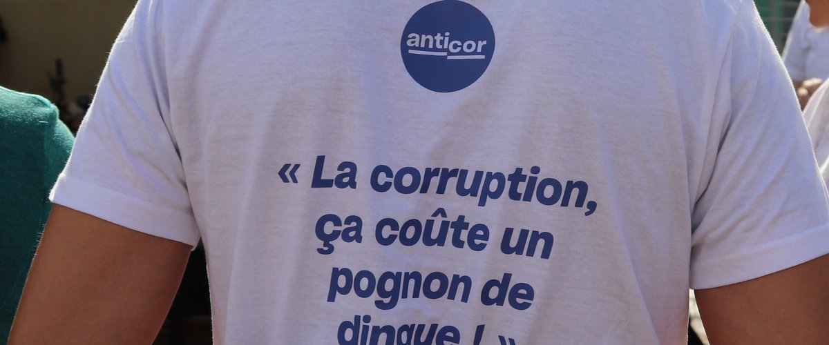 Rodez lance le Tour de France contre la corruption en politique