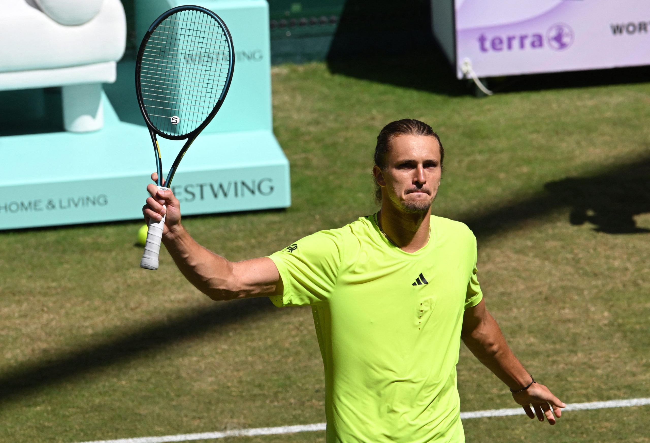 Tennis : Zverev et Medvedev en demi-finales à Halle