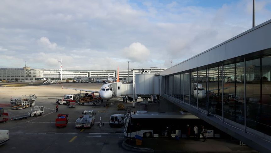Trafic de cocaïne à Roissy : bagagistes impliqués dans un réseau international