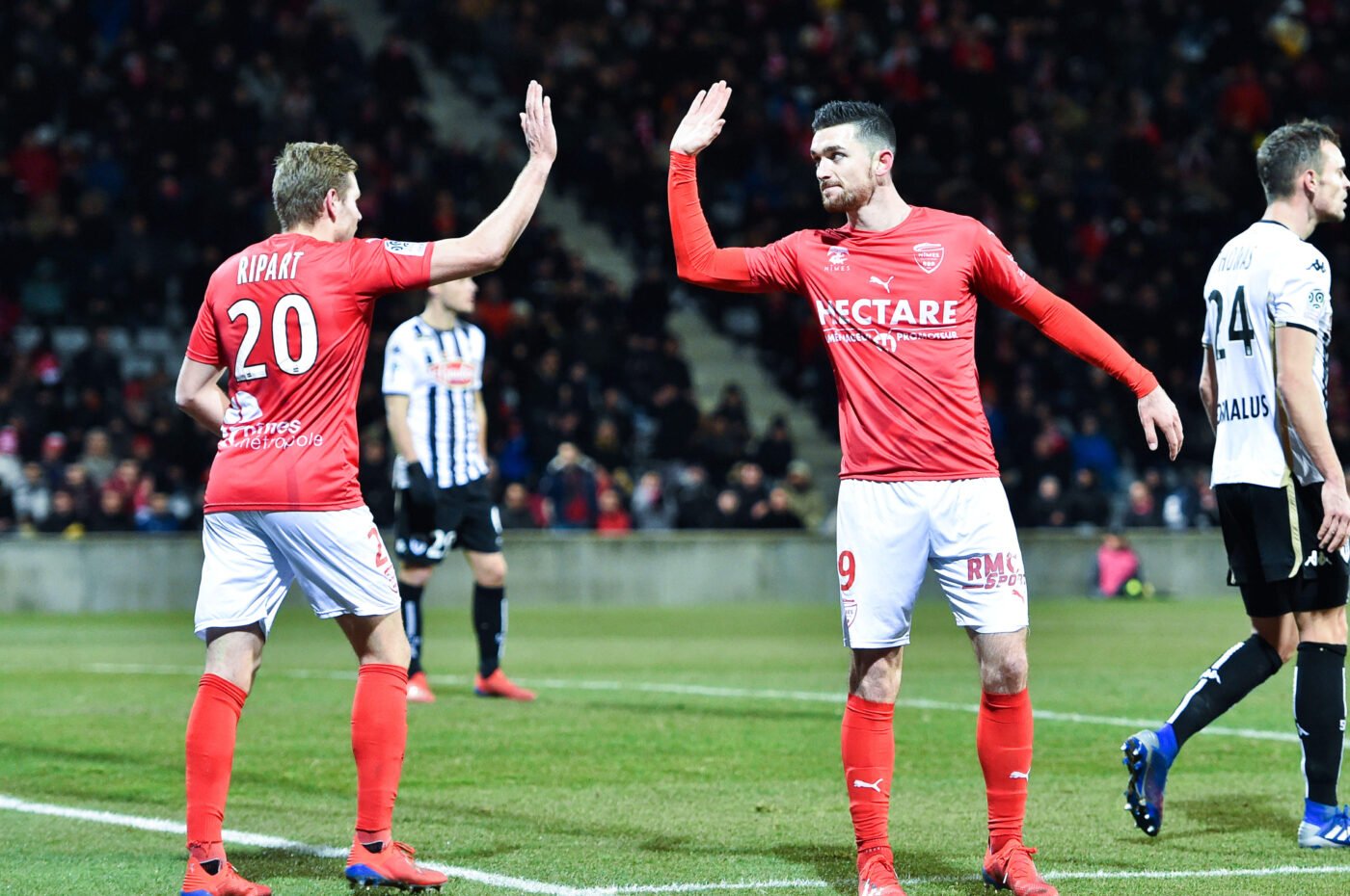 Clément Depres : Retour au Nîmes Olympique, amour du maillot