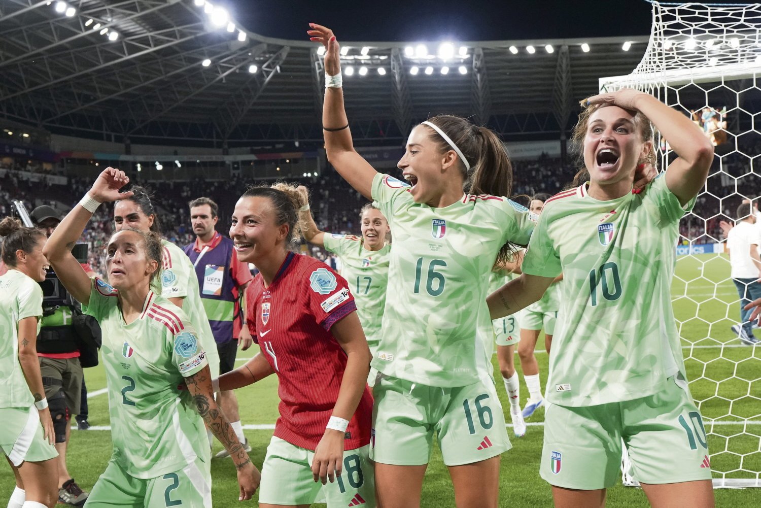 Euro 2025 : Analyse des demi-finales féminines en Suisse