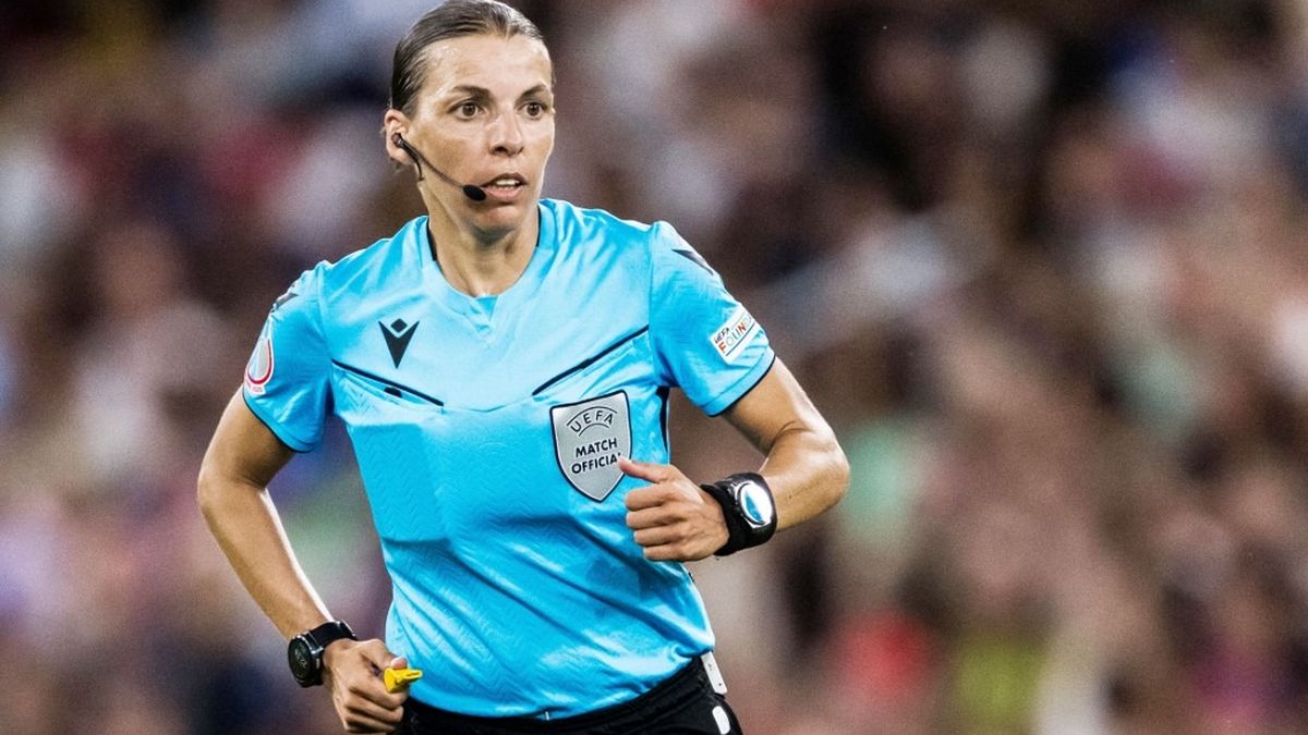 Euro 2025 : Stéphanie Frappart arbitre la finale entre l'Angleterre et l'Espagne