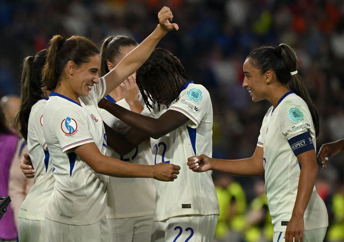 Euro féminin 2025 : Les Bleues battent les Pays-Bas et se préparent pour l'Allemagne