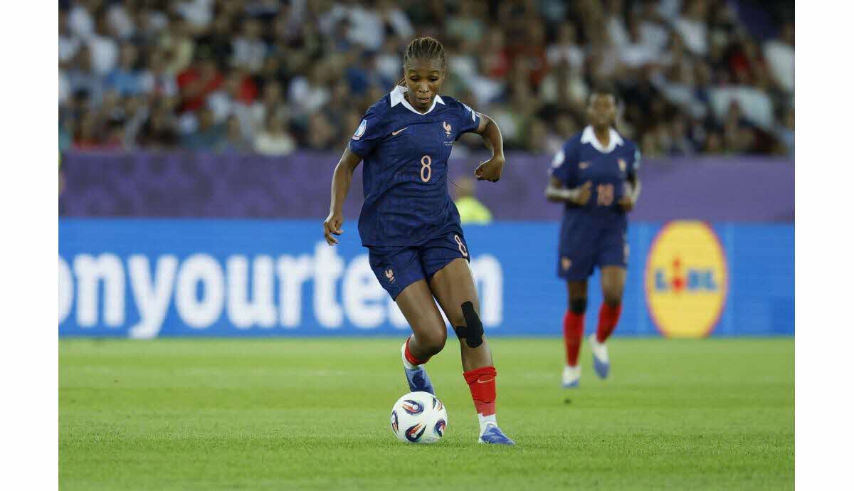 Euro féminin 2025 : les Bleues face au pays de Galles à Saint-Gall