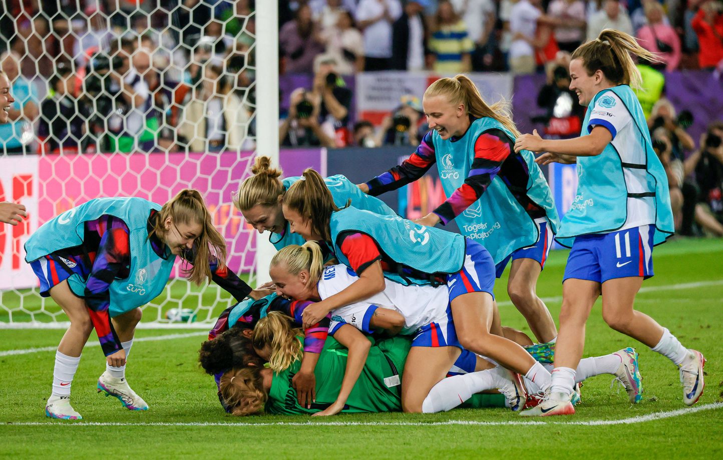 Euro féminin : Angleterre en demi-finale après séance de tirs au but épique