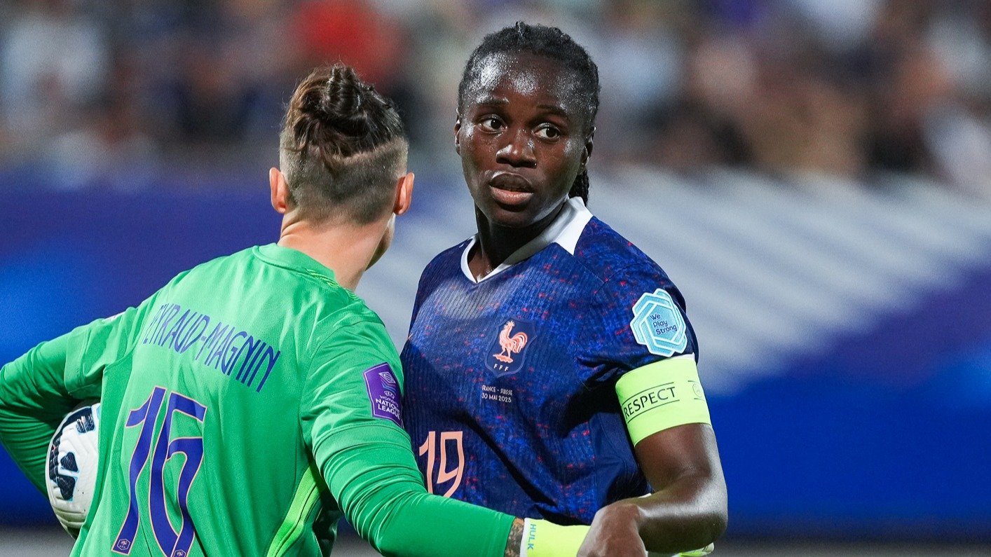 Euro féminin : Griedge Mbock, la nouvelle capitaine des Bleues