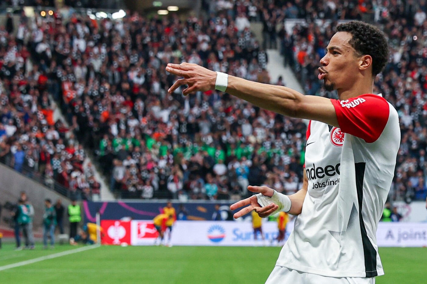 Hugo Ekitike rejoint Liverpool : une nouvelle étape pour l'attaquant