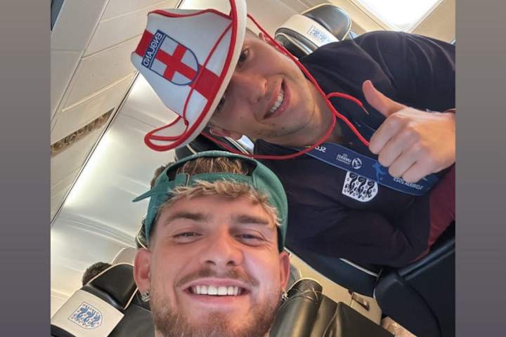 Harvey Elliott, Jack Hinshelwood.