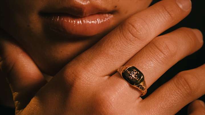 L'anneau des champions de Chelsea.