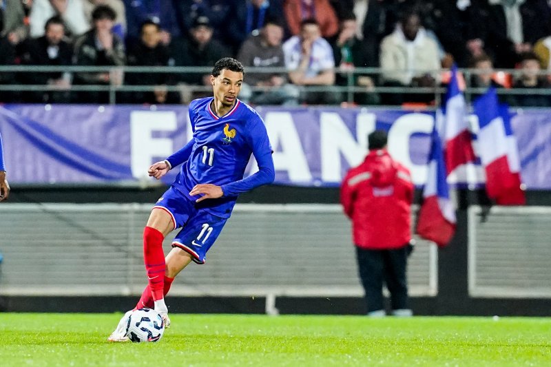 Hugo Ekitike lors d'une séance d'entraînement