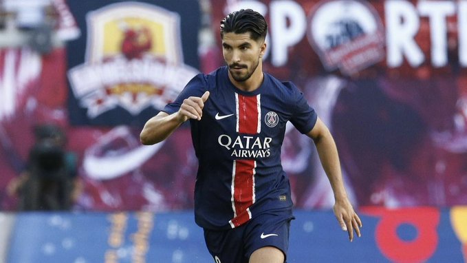 Carlos Soler lors d'un match avec West Ham