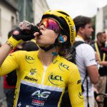Kim Le Court remporte l'étape 5 du Tour de France femmes et porte le maillot jaune