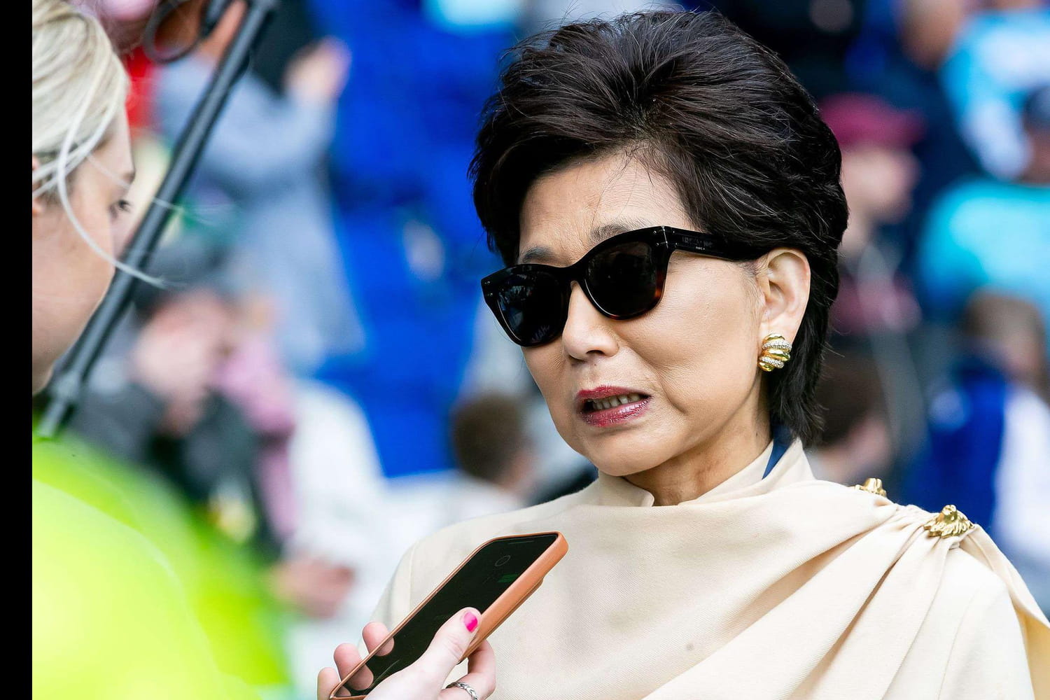 Lyon évite la relégation en Ligue 2 : la victoire de l'OL face à la DNCG