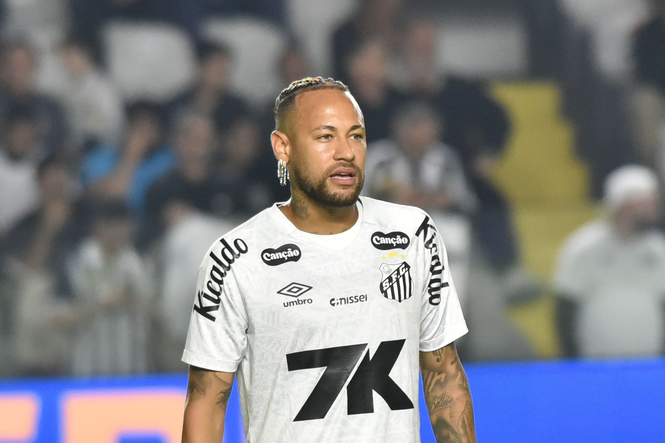 Neymar en difficulté : déceptions et tensions en équipe