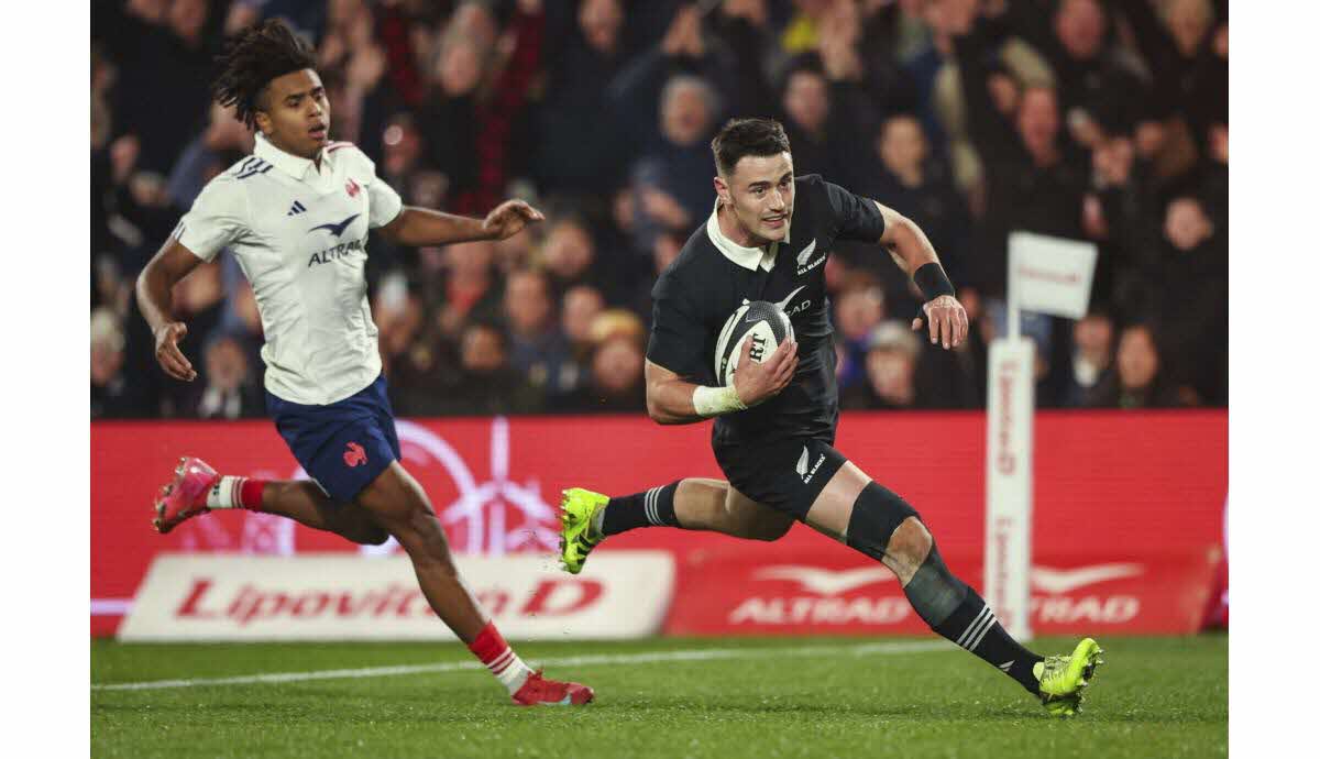 Rugby : le XV de France s'incline face à la Nouvelle-Zélande à Hamilton