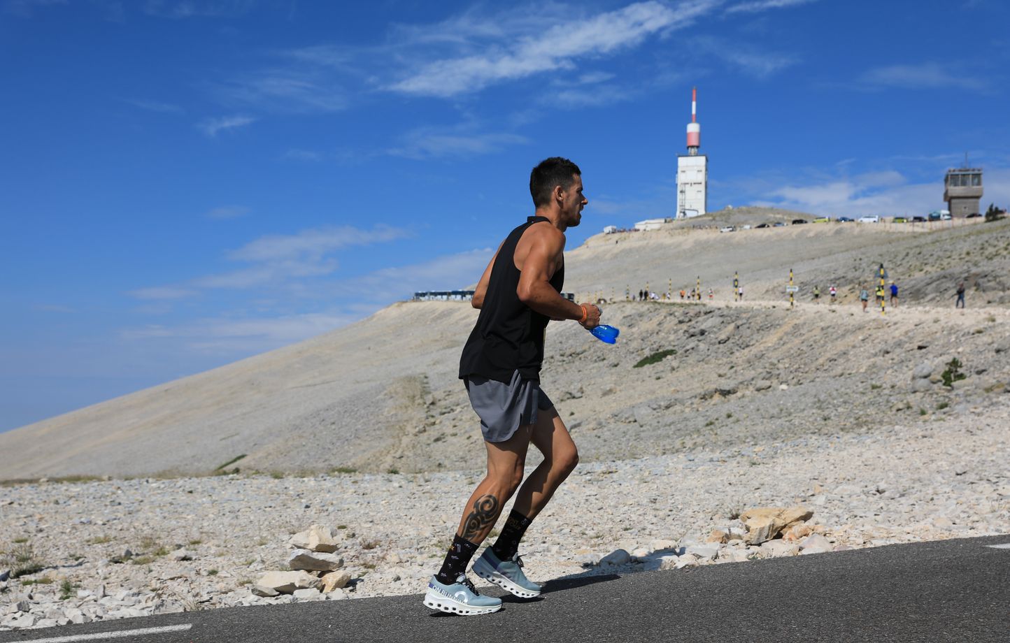 Tour de France 2025 : Mont Ventoux, vélo ou course, le défi ultime
