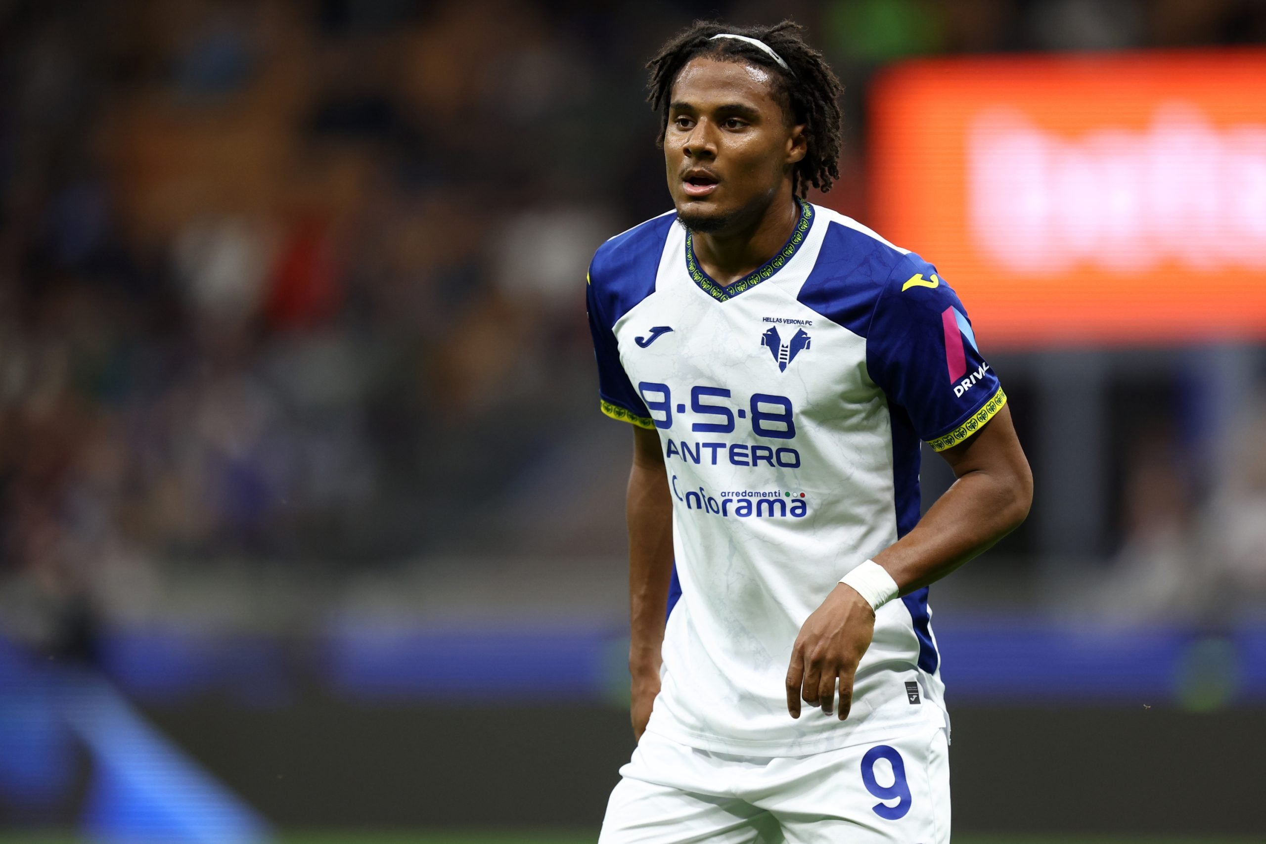 Transfert d'Amin Sarr de Lyon à l'Hellas Vérone officiel