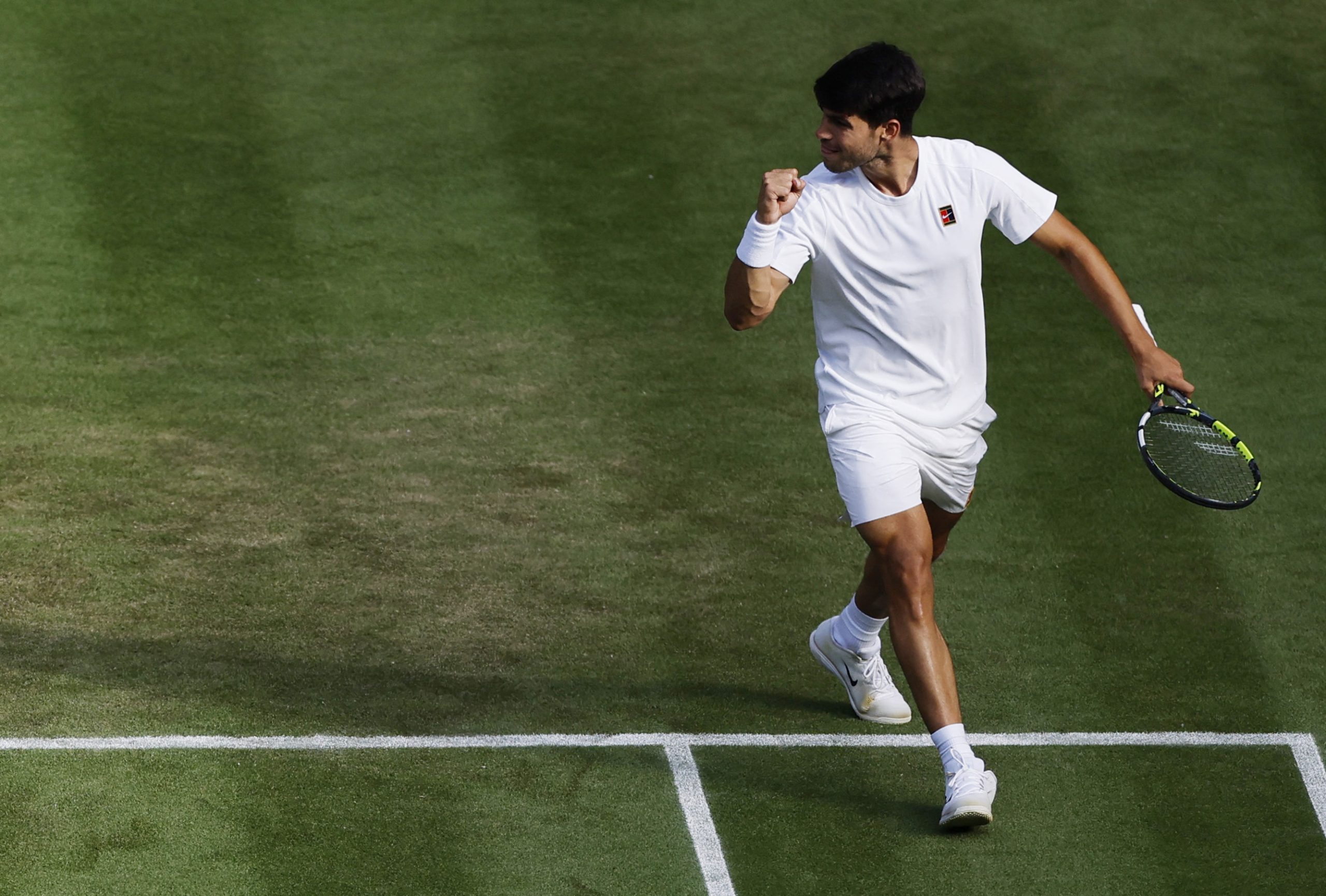 Wimbledon : Alcaraz face à Rublev en huitièmes, un défi majeur