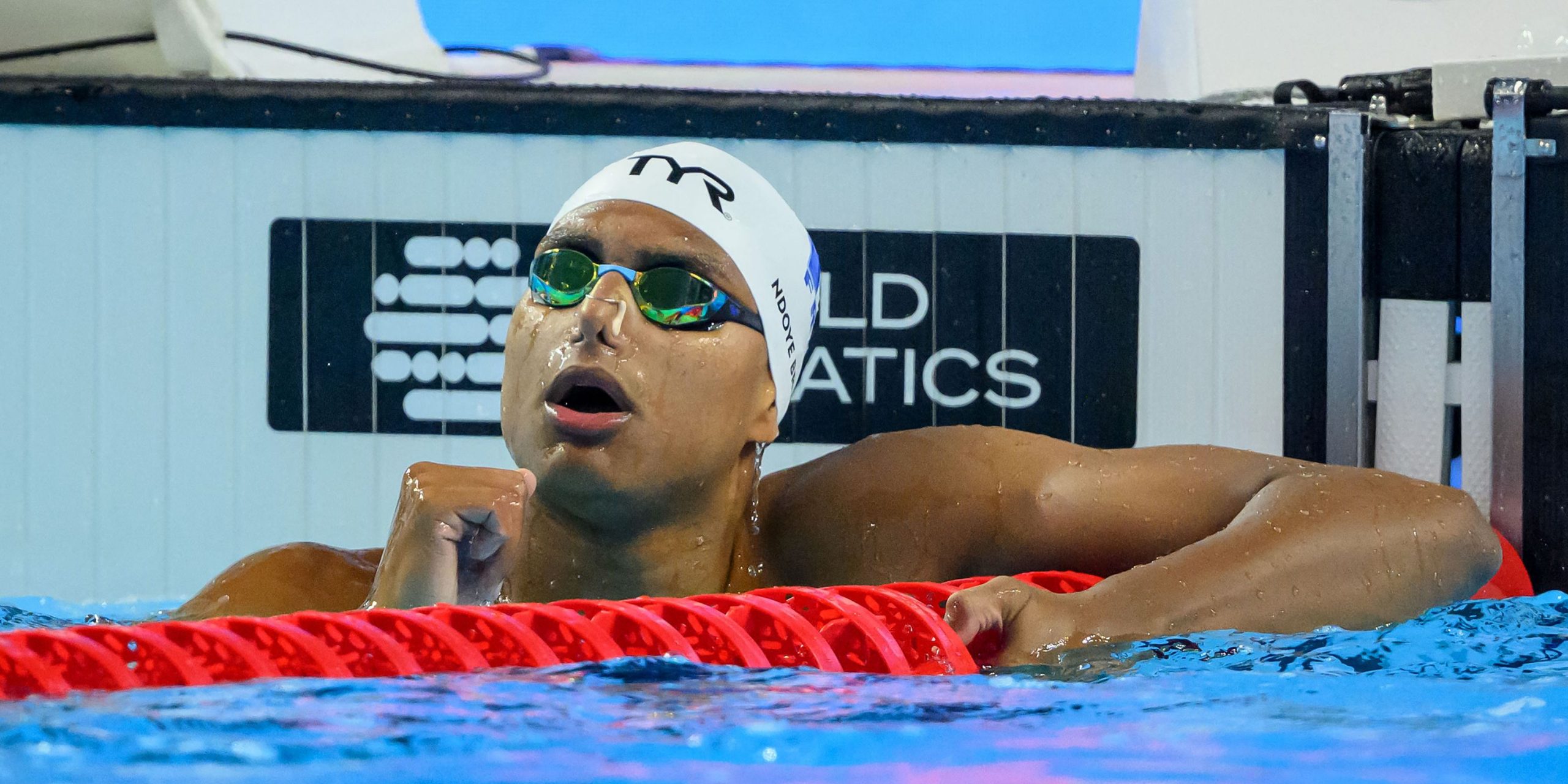 Championnats du monde de natation 2025 : Yohann Ndoye-Brouard décroche le bronze sur 200 m dos