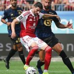 Giroud marque lors de sa première avec Lille face à Brest