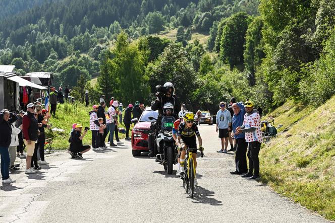 Pauline Ferrand-Prévot lors de la huitième étape du Tour de France Femmes, au col de la Madeleine, en Savoie.