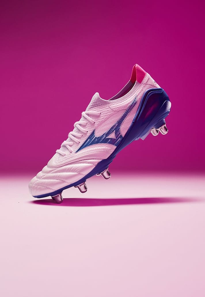 Mizuno's 'Urban Electric' boots are simply stunning.