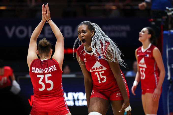 Équipe de France féminine de volley sur le terrain