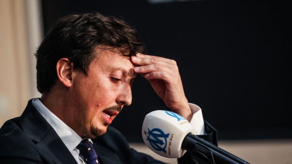 Pablo Longoria lors d’un échange téléphonique sur le dossier Dani Ceballos