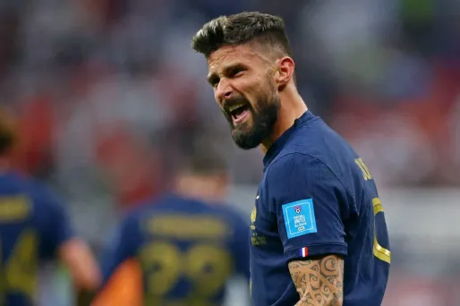 Olivier Giroud lors de la présentation à Lille et ses premiers buts en Ligue 1