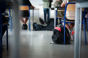 Vue générale des courts de tennis à Fourchambault