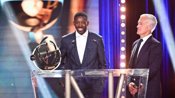 Joao Neves en action lors du match PSG contre Toulouse