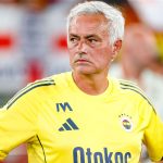 José Mourinho s'exprime en conférence de presse turque