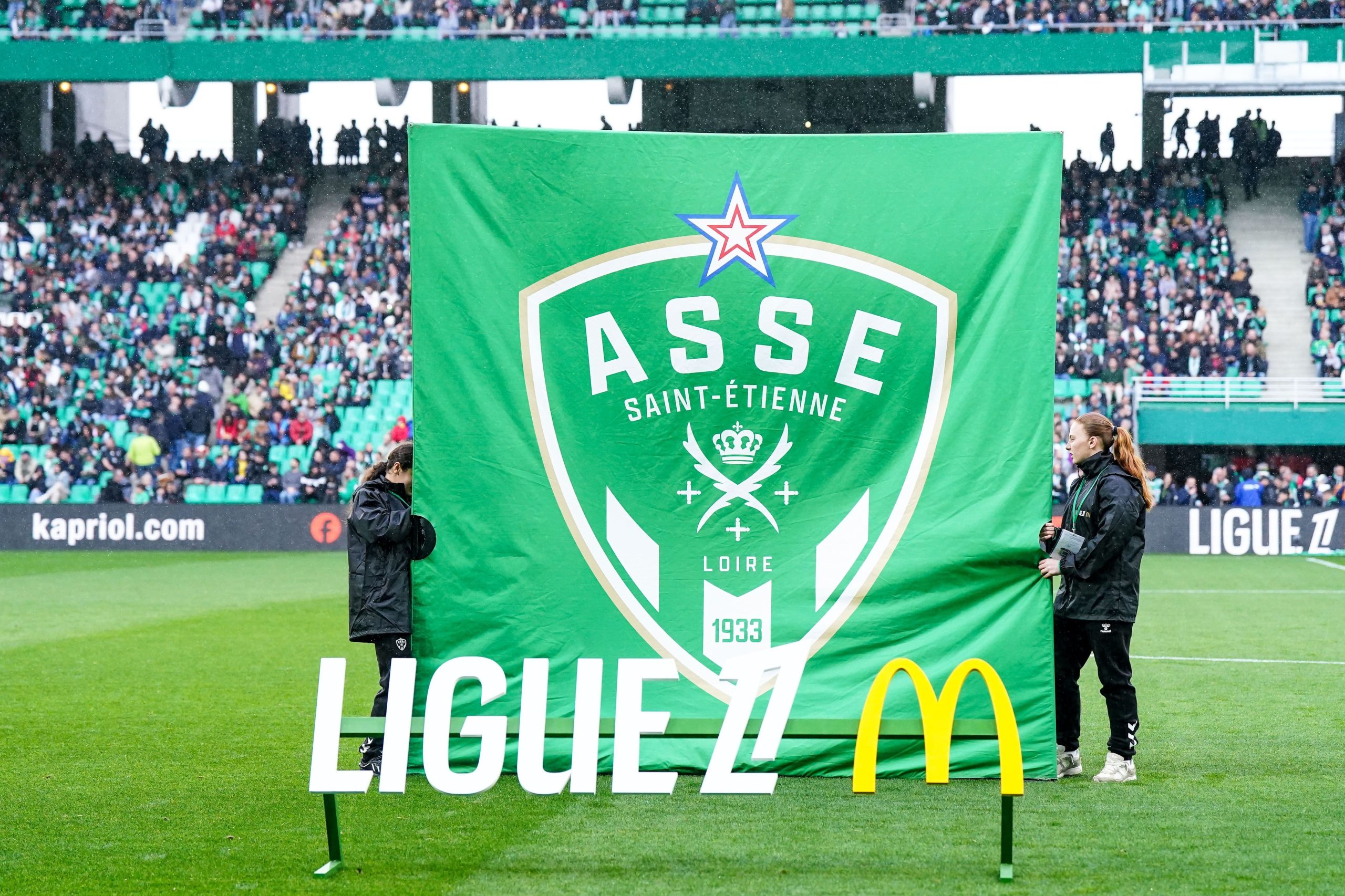 L'ASSE en crise : Larqué dénonce la gestion et la relégation