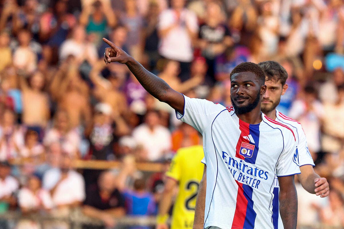 L'Olympique Lyonnais en danger : Maitland-Niles pourrait partir