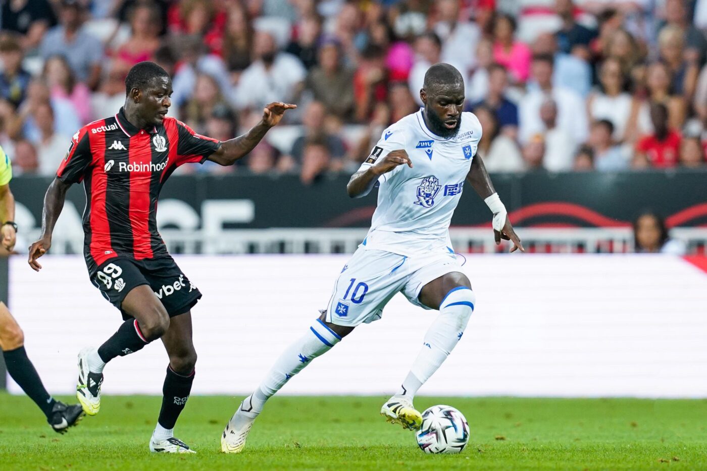 Lassine Sinayoko, avenir incertain à Auxerre : un feuilleton en suspens