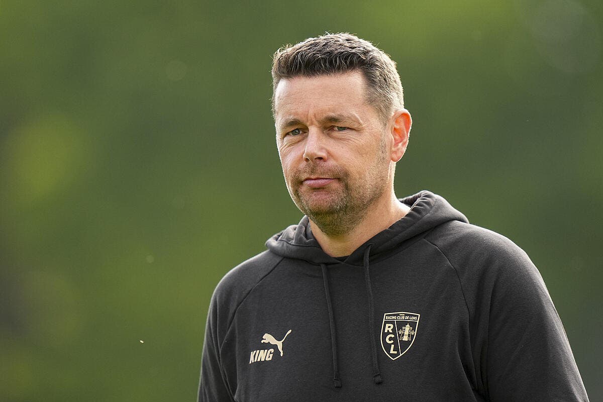 Lens veut encore renforcer son effectif, Pierre Sage insiste sur du lourd