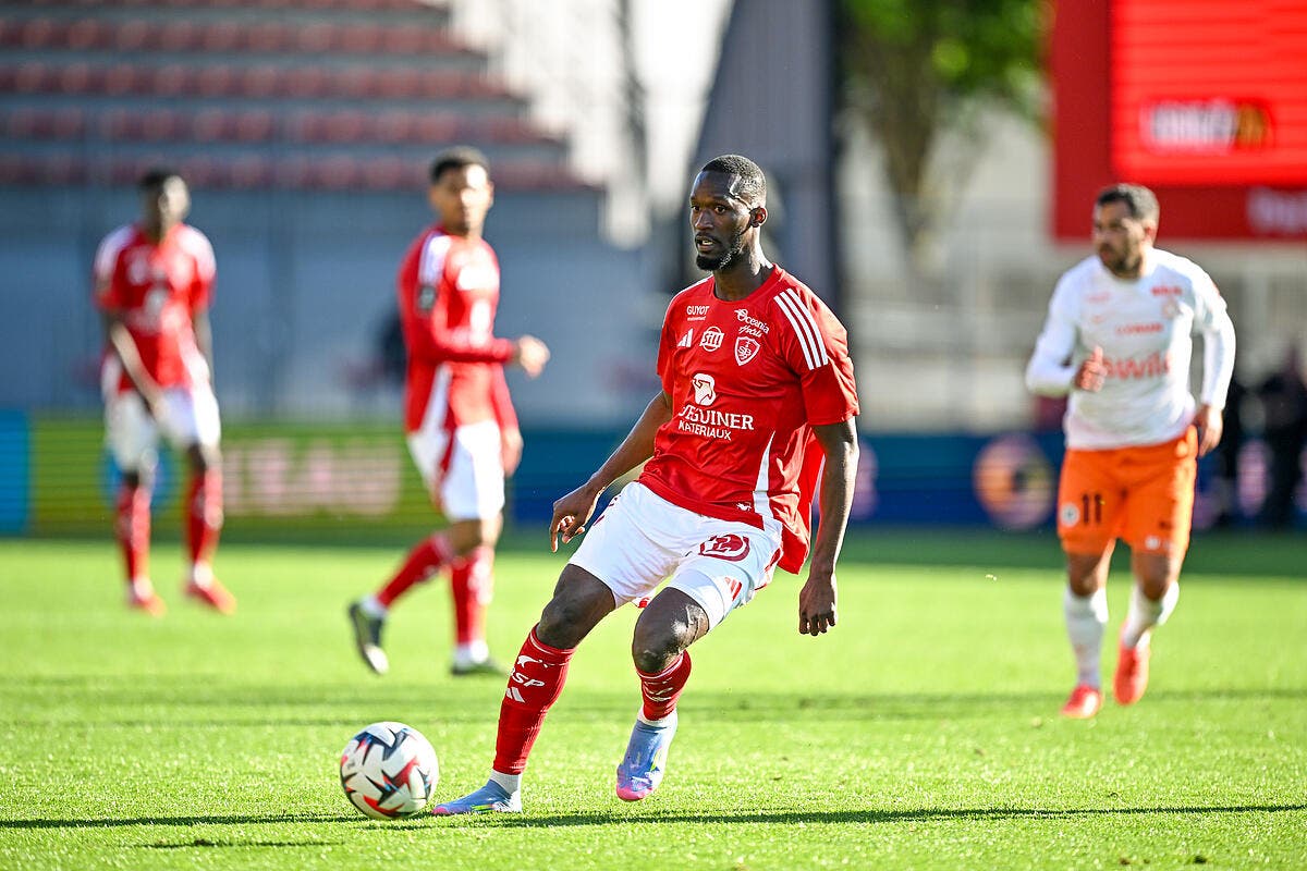 Lens vise Abdallah Sima pour renforcer son attaque lors du mercato