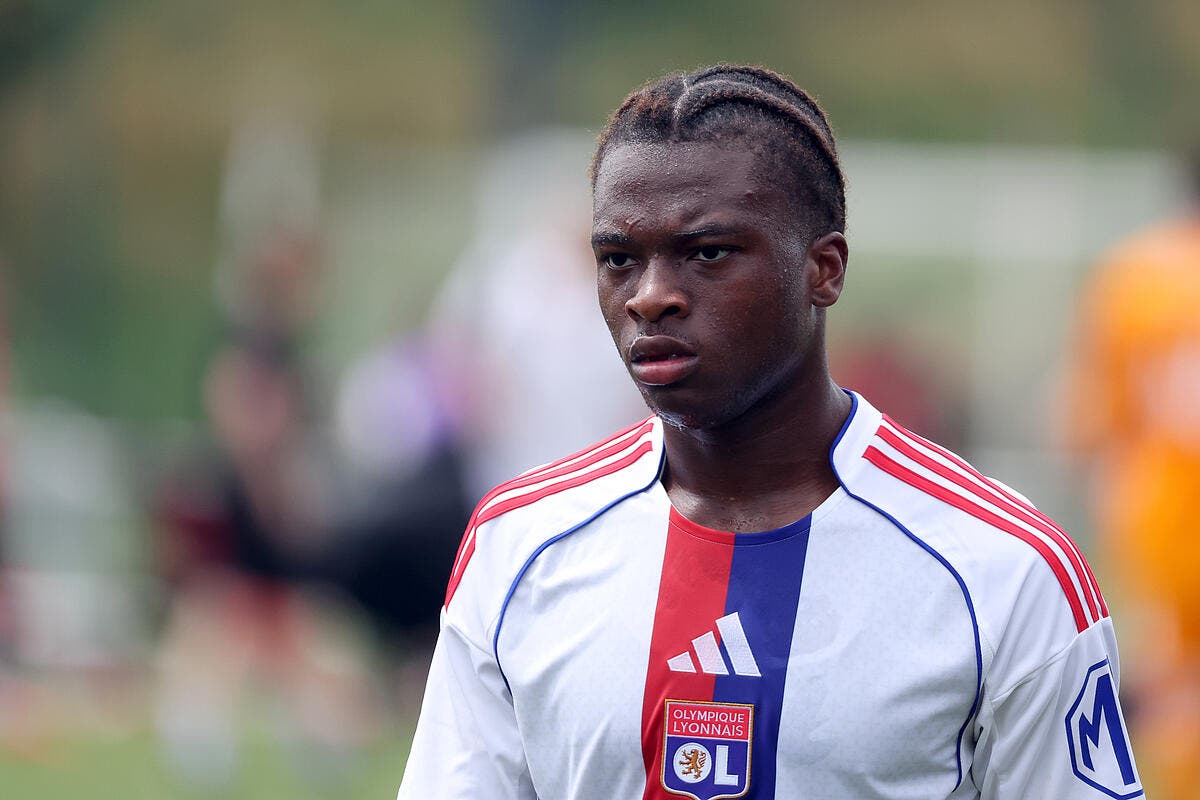 OL : Enzo Molebe vers un transfert au FC Séville, fin de l’aventure annoncée