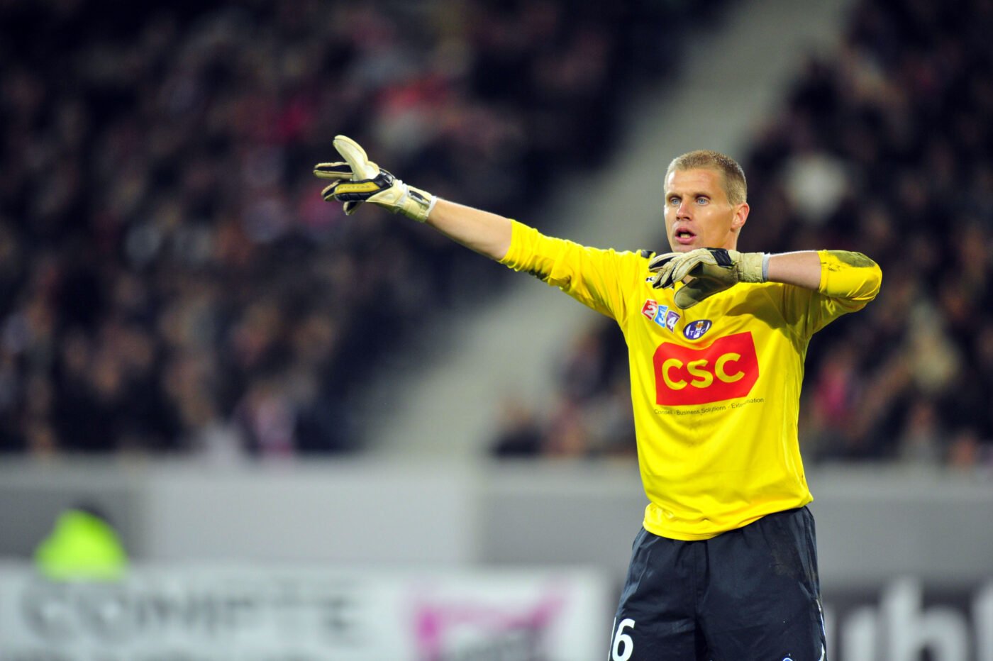 Olivier Blondel : La carrière d’un gardien de football passionné