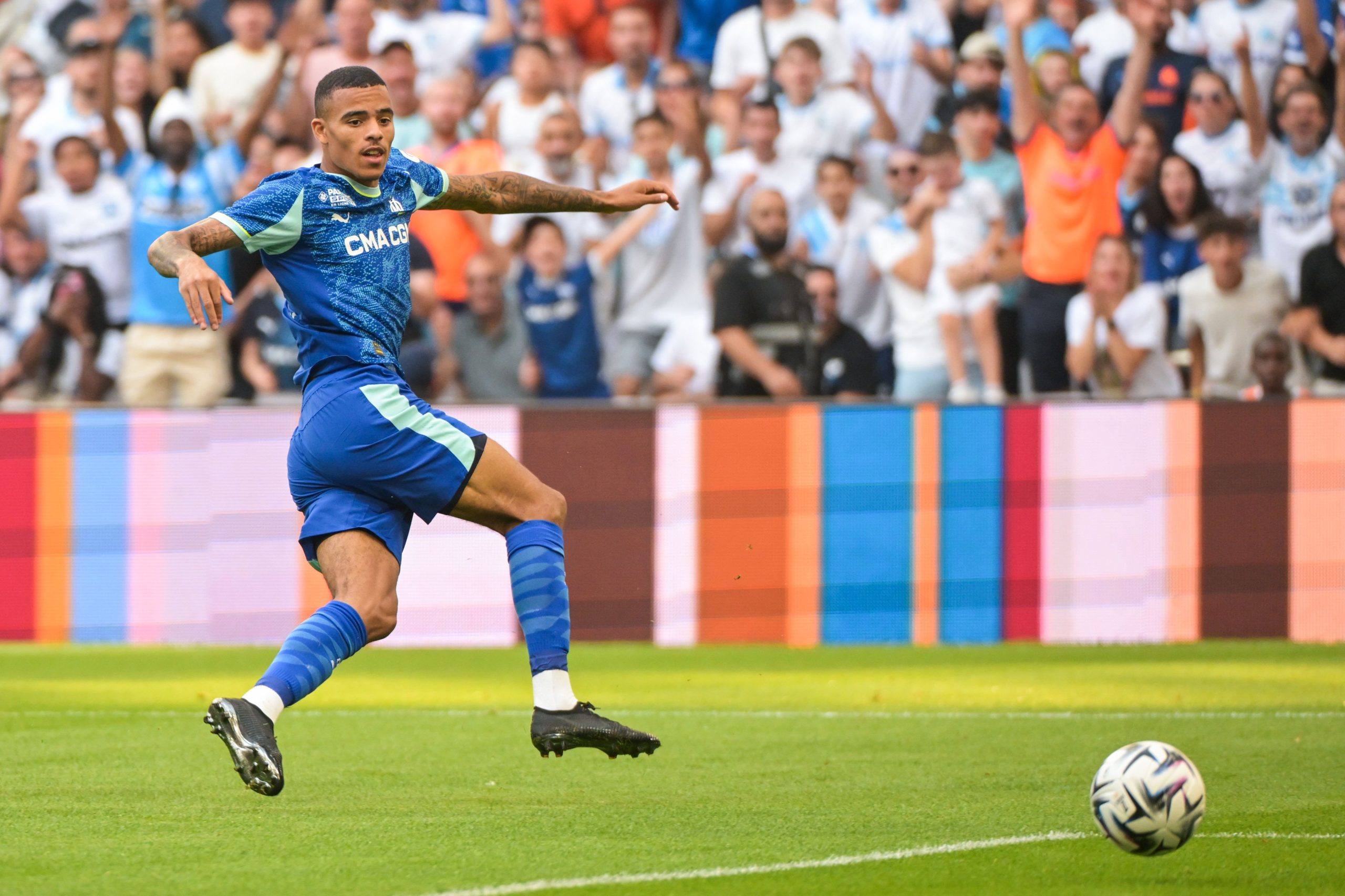 OM : Zhegrova peut-il menacer Greenwood lors du mercato ?