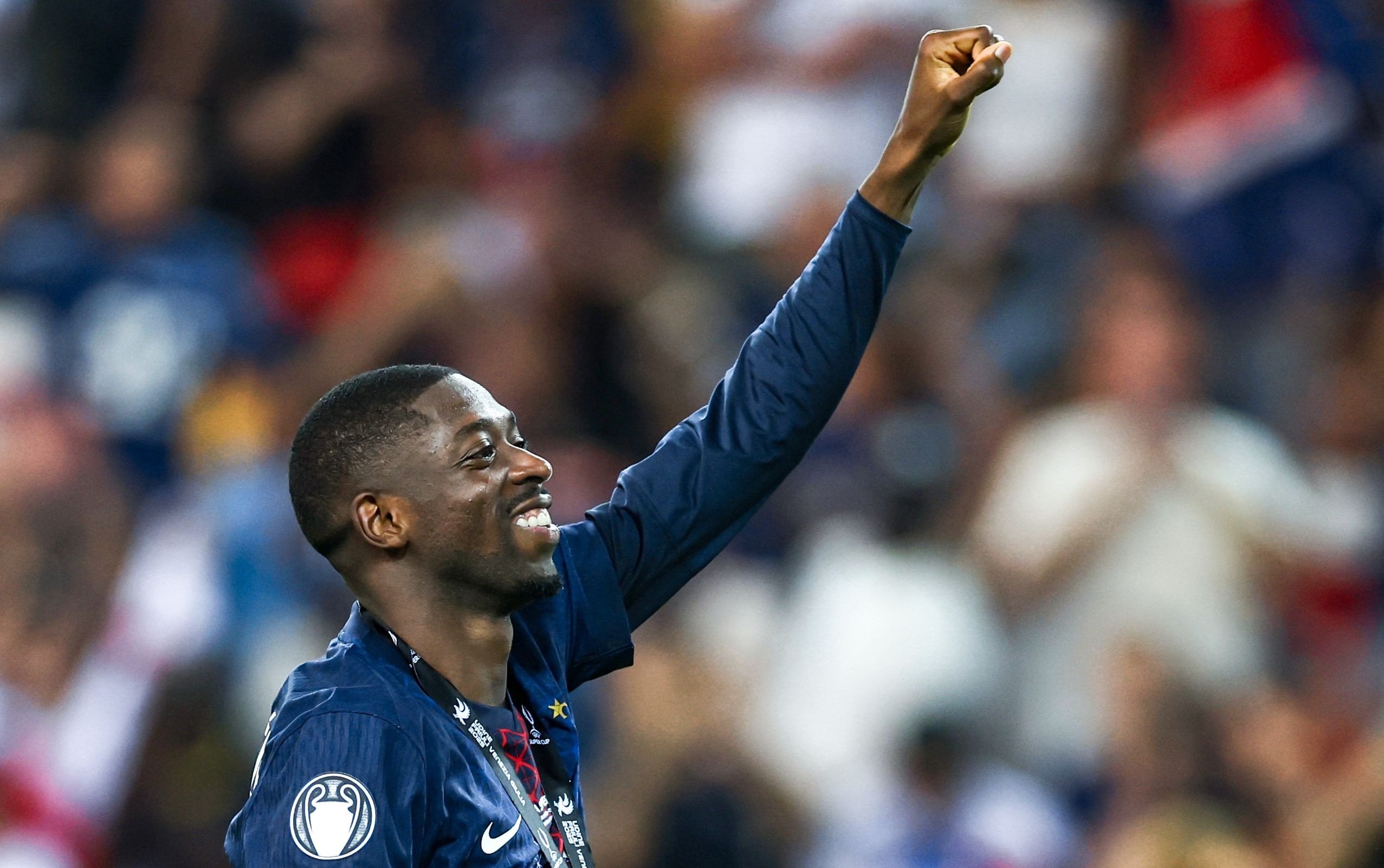 Ousmane Dembélé et Mohamed Salah en course pour le Ballon d'Or 2025