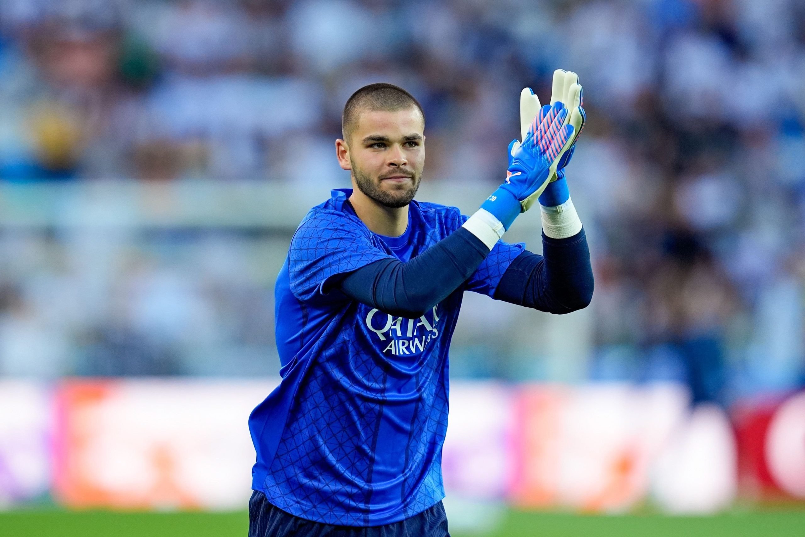 PSG : Premier match de Lucas Chevalier avec une erreur en Supercoupe d'Europe