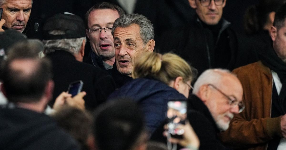 Ballon d'Or : Sarkozy croit reconnaître la mère de Dembélé