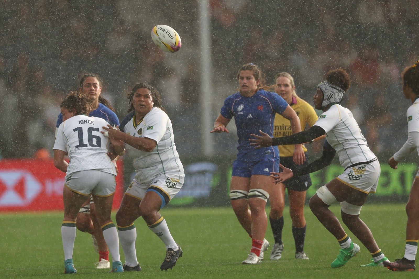 Coupe du Monde de rugby : Victoire écrasante des Bleues face au Brésil