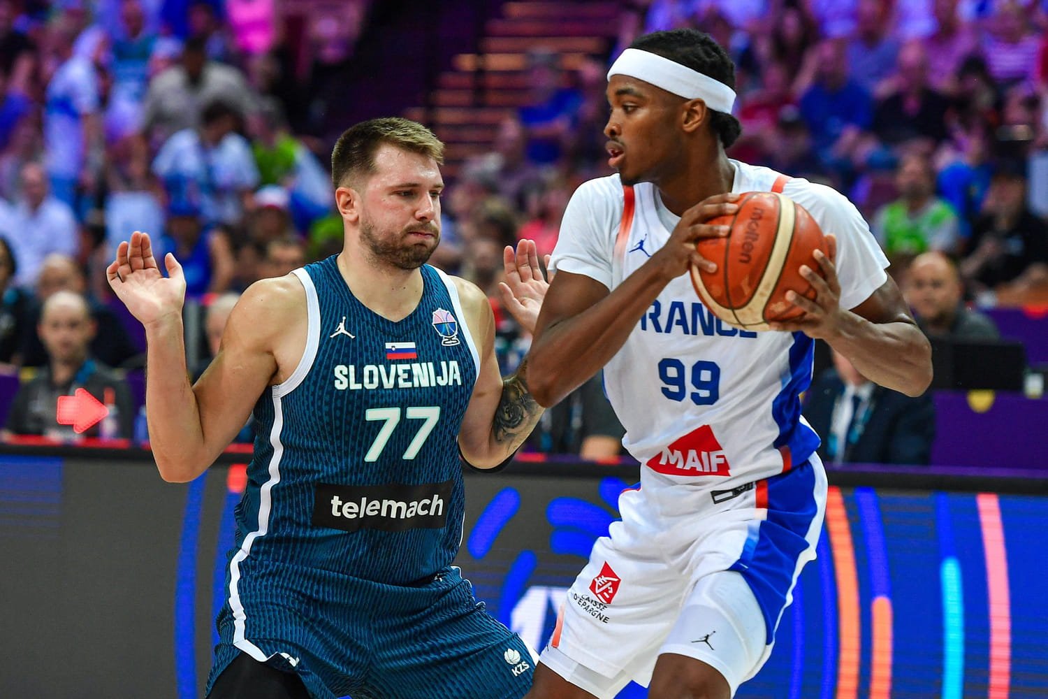 France bat Slovénie : un grand pas vers les huitièmes de l'EuroBasket 2025