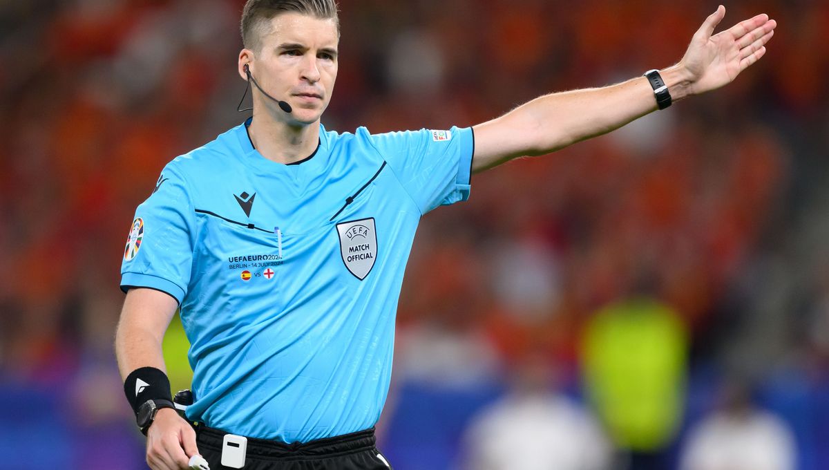 François Letexier, meilleur arbitre de football du monde à 36 ans