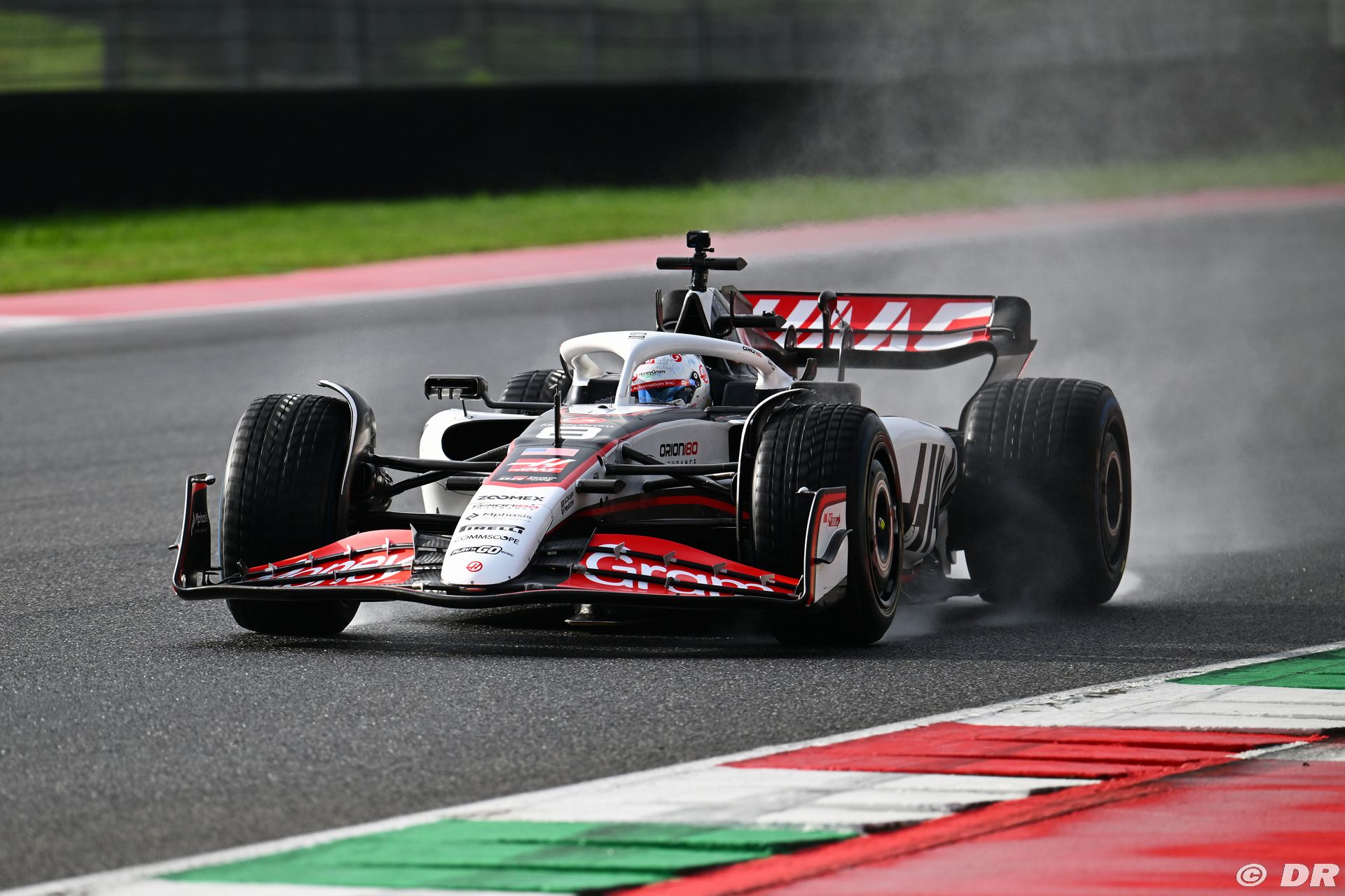 Grosjean lance son essai Haas F1 au Mugello sous la pluie